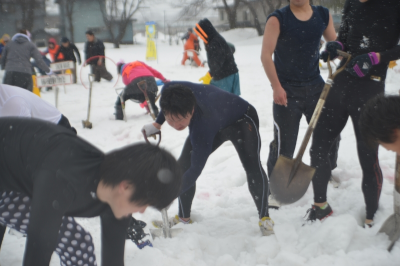 豪雪地面出し
